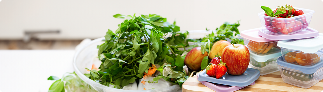 Helping Your Baby Enjoy Parties with Healthy Food Choices