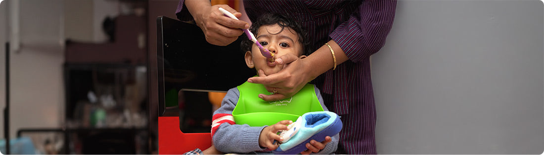 Weaning Challenge 5: “When Your Baby Stuffs or Stores Food in Their Mouth”